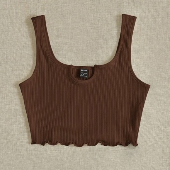 SHEIN Tops - Notched Neck Rib-Knit Cropped Tank Top Size Large